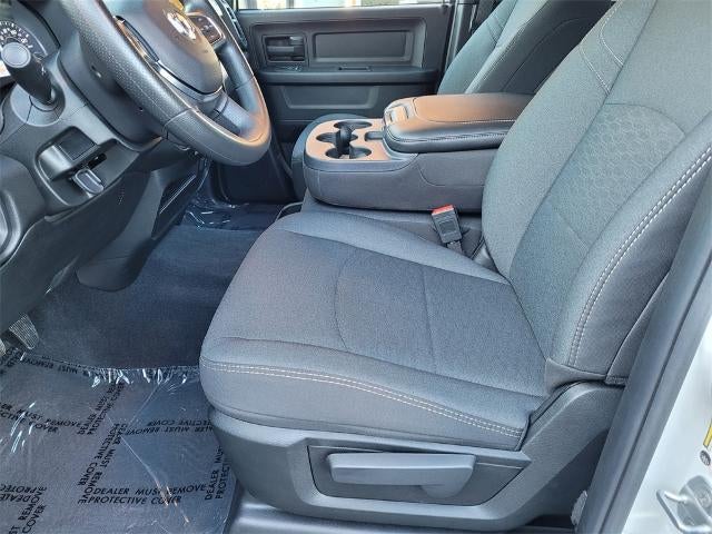 2025 RAM 2500 Tradesman 4x4 Crew Cab 6'4" Box