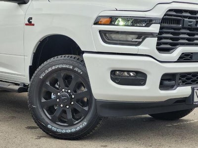 2026 RAM 2500 Tradesman 4x4 Crew Cab 6'4" Box