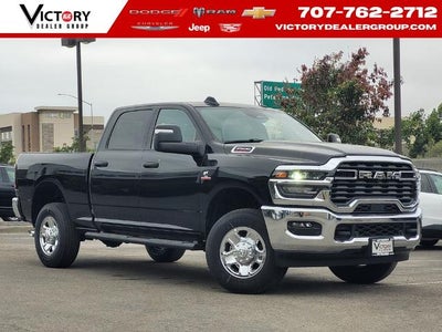 2026 RAM 2500 Tradesman 4x4 Crew Cab 6'4" Box