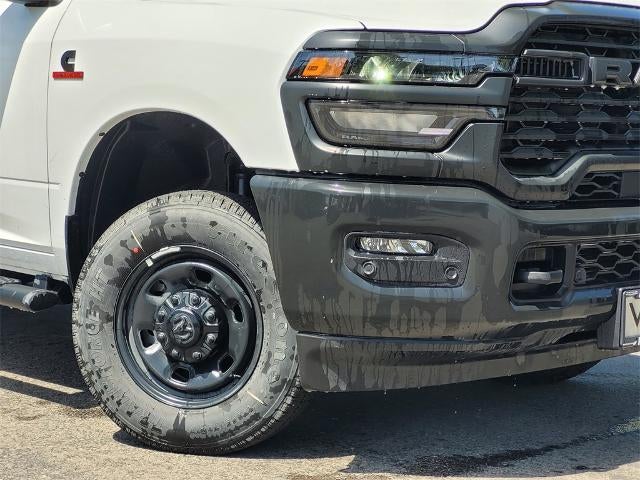 2025 RAM 2500 Tradesman 4x4 Crew Cab 6'4" Box