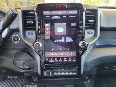 2026 RAM 5500 Chassis Cab Tradesman 4x4 Crew Cab 84" CA 197.4" WB