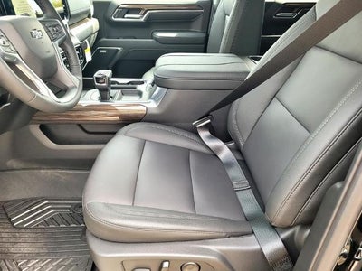 2026 Chevrolet Silverado 1500 Crew Cab Short Box 4-Wheel Drive RST