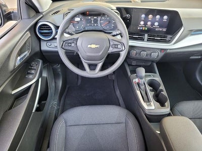 2026 Chevrolet Trax FWD 4dr LS