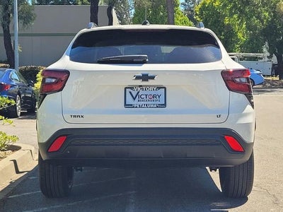 2026 Chevrolet Trax FWD 4dr LT