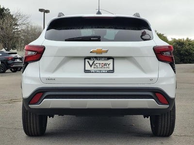 2026 Chevrolet Trax FWD 4dr LT